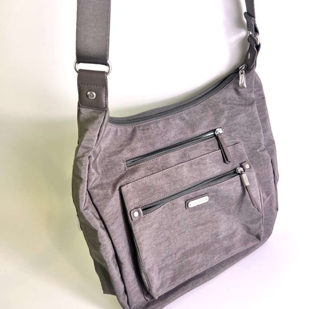 Baggallini Day Trip Hobo Travel Bag